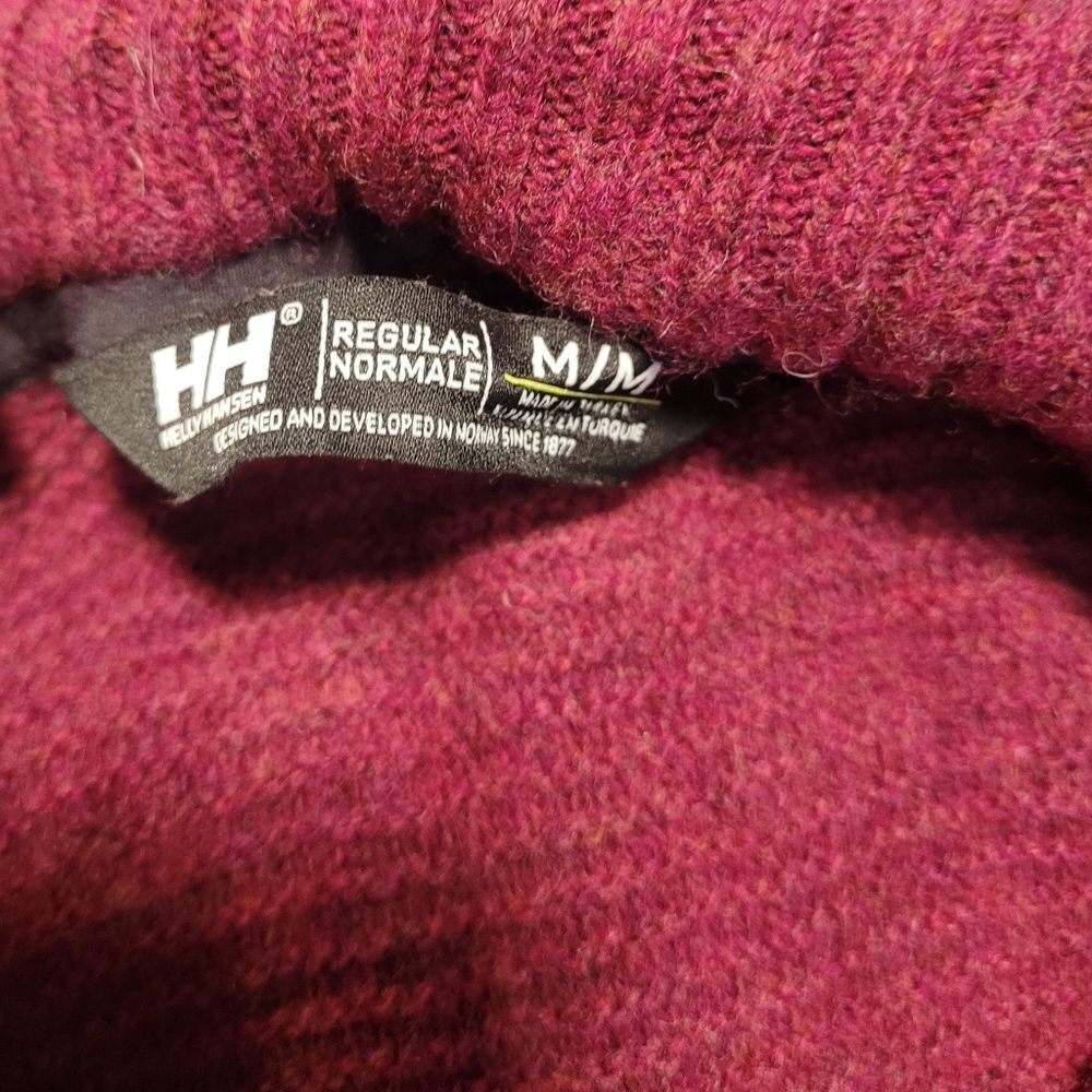 Helly Hansen Medium Size Sweater - image 3